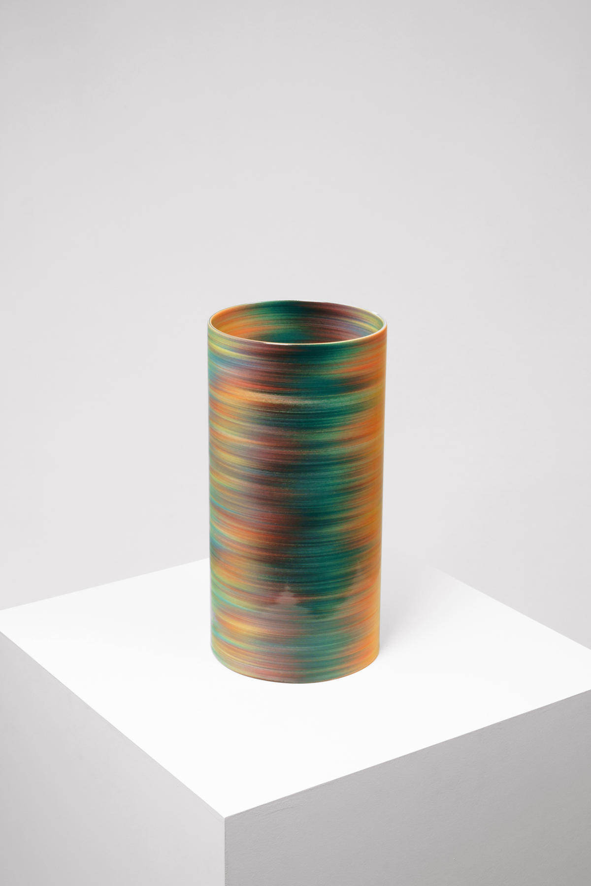 Porcelain vessel from the Reaction Vessels series